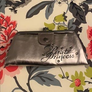New!!! Disney Pirate Princess Wallet